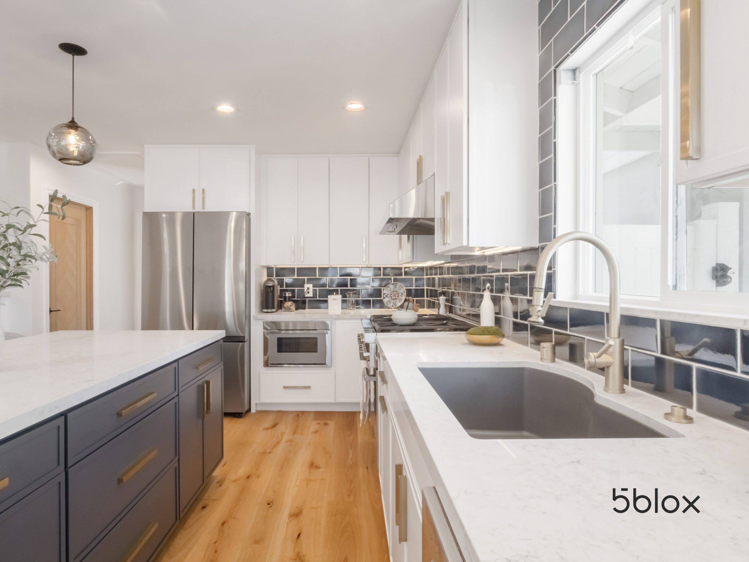 Contemporary Transitional Kitchen Remodel by 5blox Inc. project photo 4